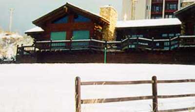 View Shaburn Chalet
