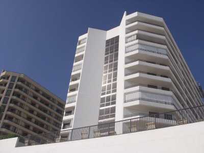 View Luxurious Two Bedroom Direct Oceanfront