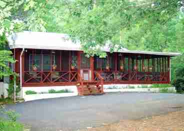 View A Cabin on Horseshoe Hill Pet