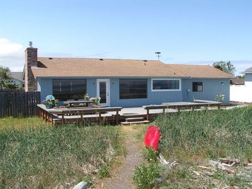 View 3 Crabs Beach House with Hot Tub