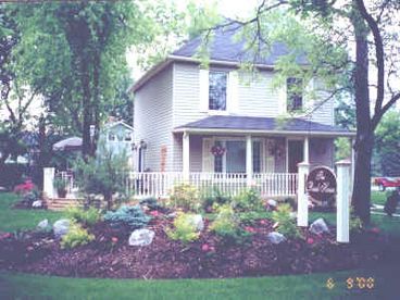 View CozyCottages Read House  Steps