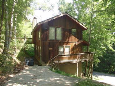 View Bears Den in Gatlinburg