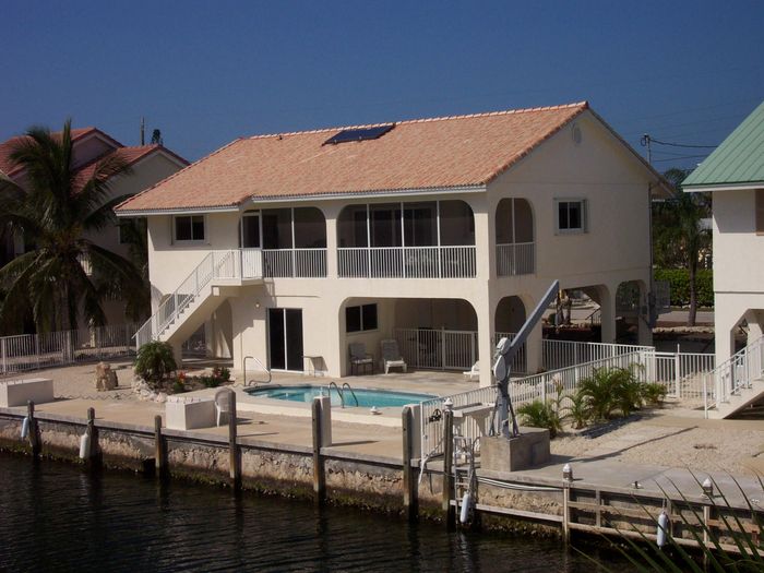 View Charming Gulfside Pool Home