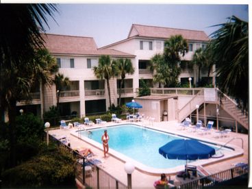 View 2 bdrm beach getaway  Condo in