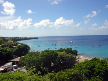 View Curacao Sunshine Getaway