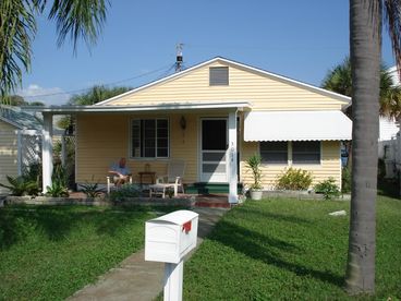 View Clinton St Cottage