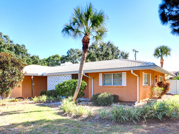 View Venice Harbor Paradise Home