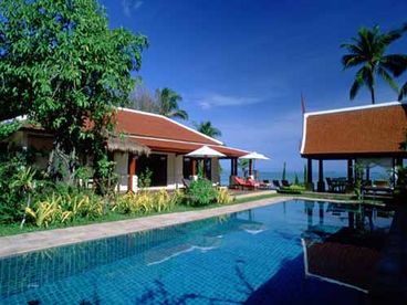 View 5 Bedroom Luxury Beachfront Villa