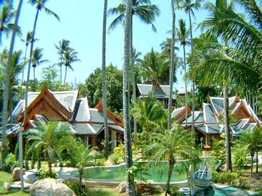 View Luxury Beachfront 10 Bedroom Villa