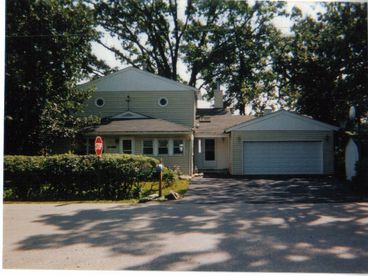 View Lakefront Home on Paddock Lake