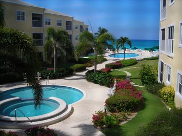 View Luxury Ocean View on 7 Mile Beach