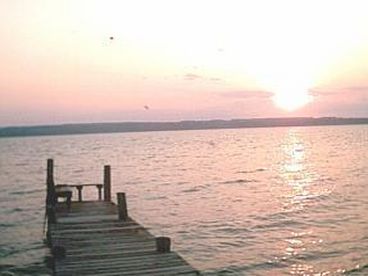 View Seneca Lake Waterfront Vacation