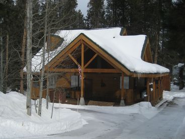 View Truckee Retreat