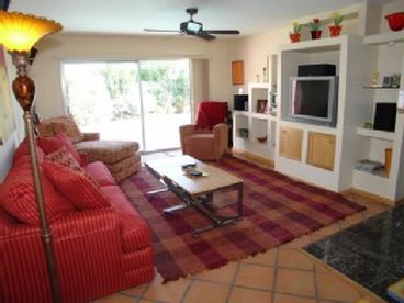View Palm Desert Luxury and Comfort