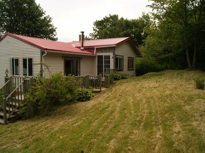 View Whalesong Cottage