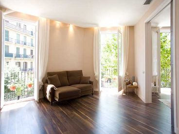 View Barcelona Apartment  Sunny and