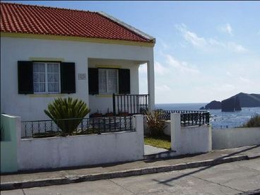 View Holiday Home on 2 Floors with Stunning