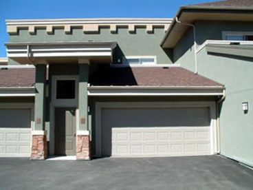 View FOX POINTE AT REDSTONE H5 