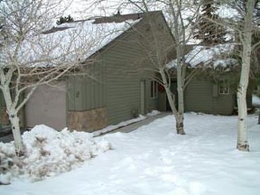 View Hidden Creek Condominium 30B