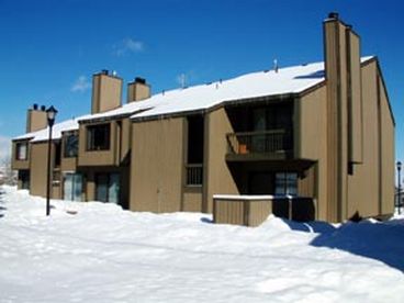 View Canyons View Condominiums CV20