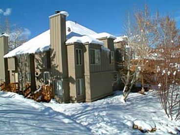 View Hidden Creek Condominiums 1 B