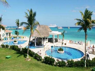 View Enjoy the Carribean Ocean Breezes