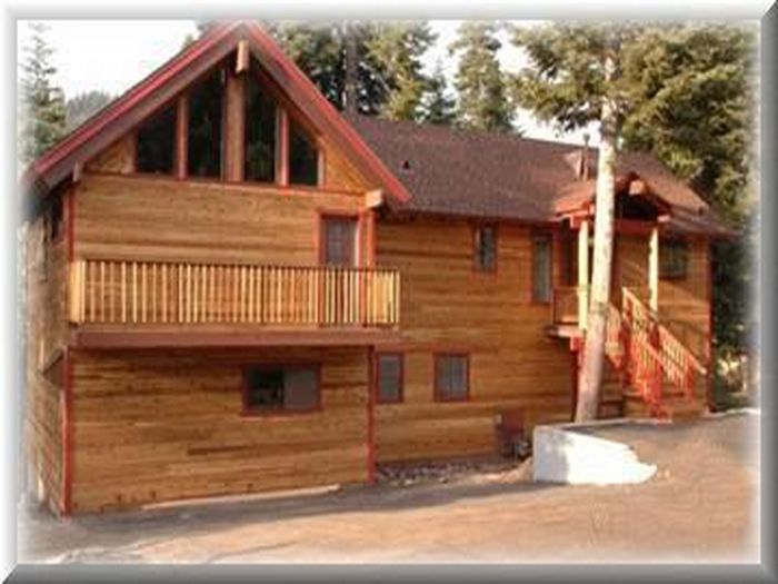 View Large 6 Bed  4 Bath  Hot Tub