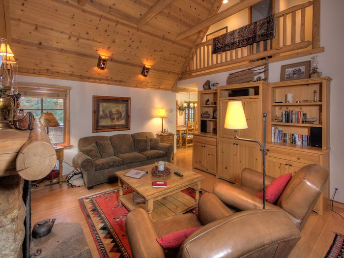 View Remodeled Tahoe City Rental Cabin