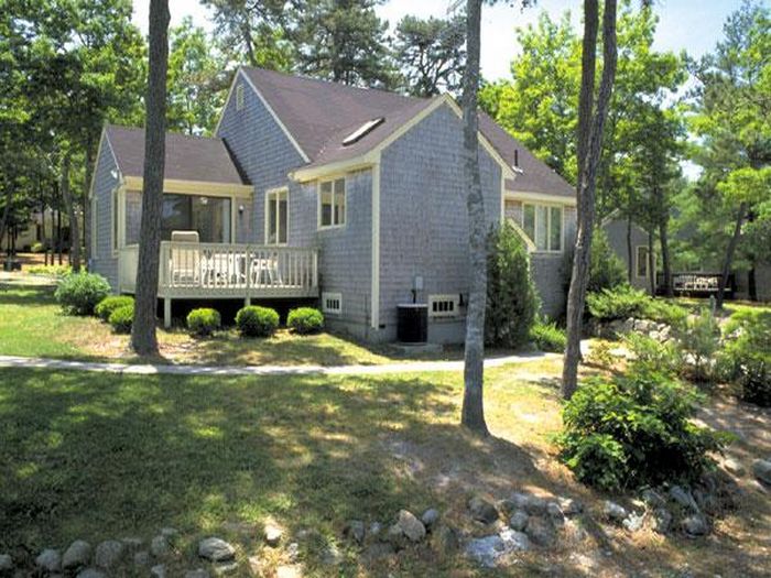 Mashpee, Massachusetts Cape Cod Holiday Estates