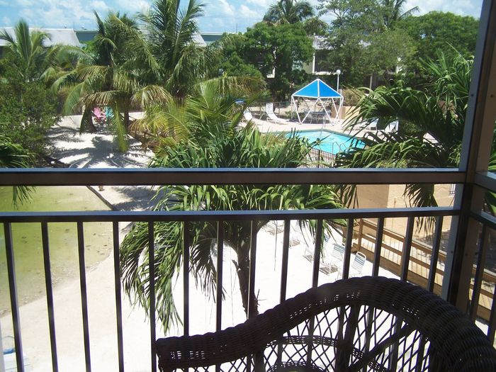 View Gorgeous Fun Condo in Key Largo