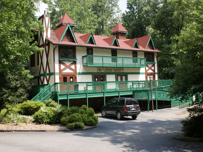 Helen, Alpine Crest Resort