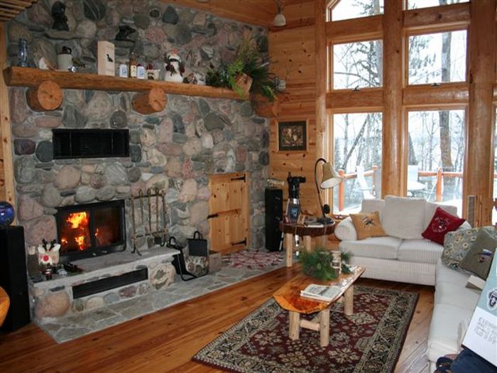 Pengilly, Minnesota Northwoods Vacation Home on Swan Lake