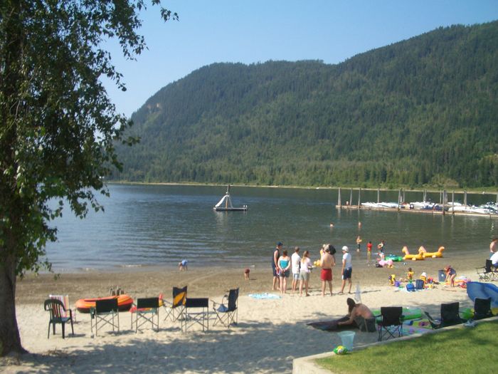 View White Pines Resort