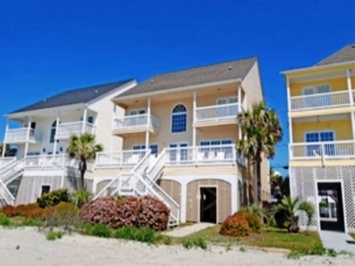 View Lovely Oceanfront Beach House 