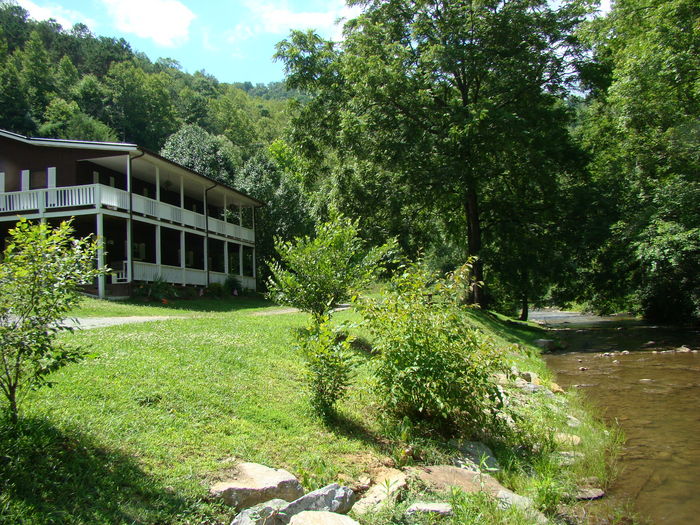 View Paradise Valley Lodge  Fishing