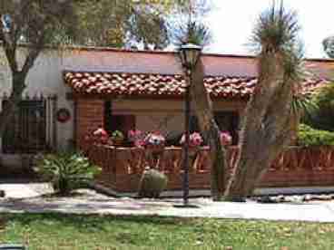 View The Lone Saguaro Ranch