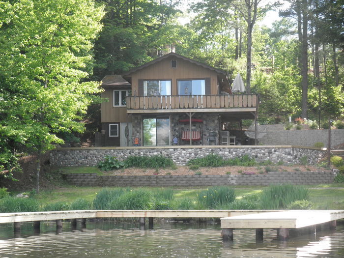 View Catfish Cove Cabins on the Eagle