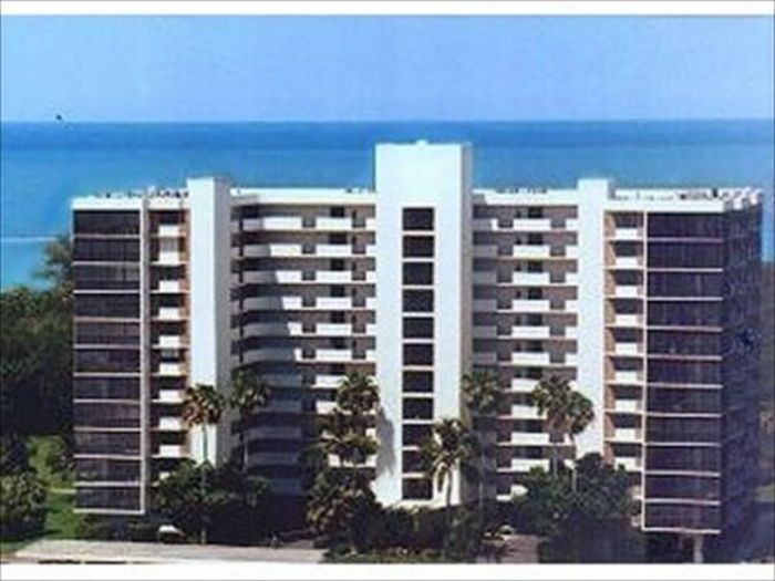 View Vanderbilt Beach Surf Colony