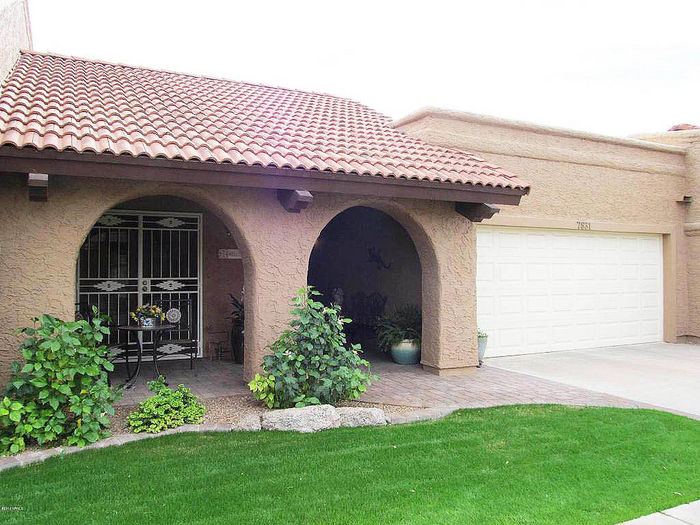 View Old Town Scottsdale Townhouse