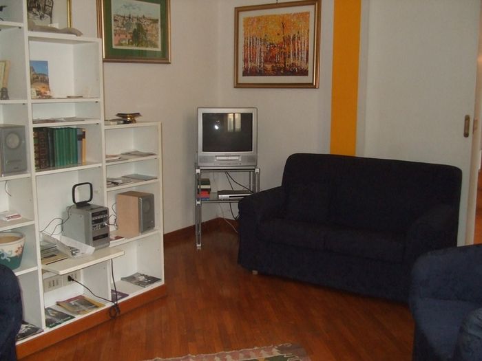 View Modern Principe Amedeo Apartment