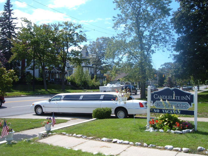 View Candlelite Inn Bed and Breakfast