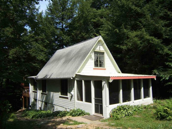 View Allegheny Riverfront Cottage