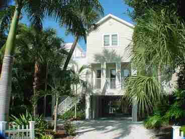 View Captiva Sun  Moon Home