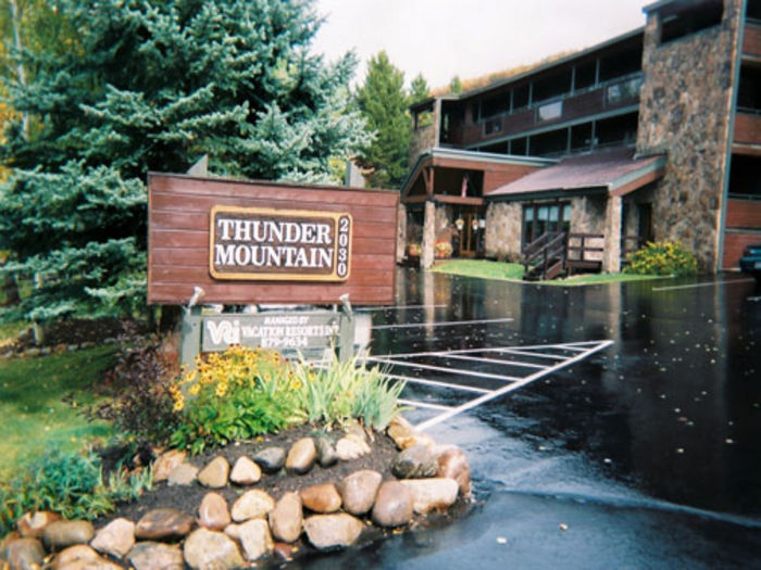 View Thunder Mountain Resort