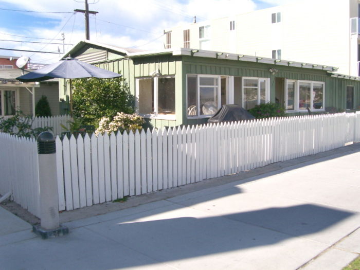 View North Mission Beach Bayfront Cottage