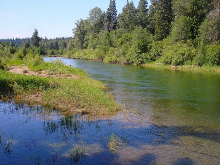 View River Rock Lodge on the Yakima