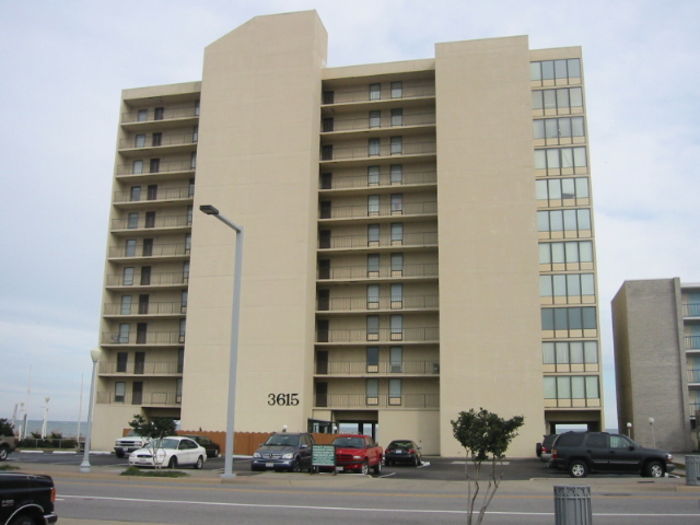 View Condo on the Boardwalk at Virginia