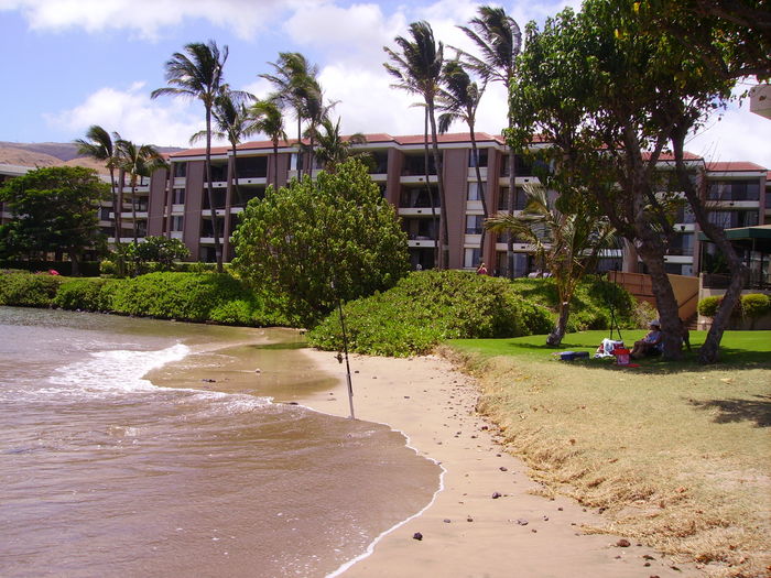 View Maalaea Yacht Marina 208