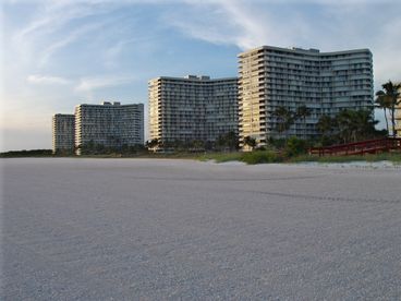 View South Seas Club Apartment 707