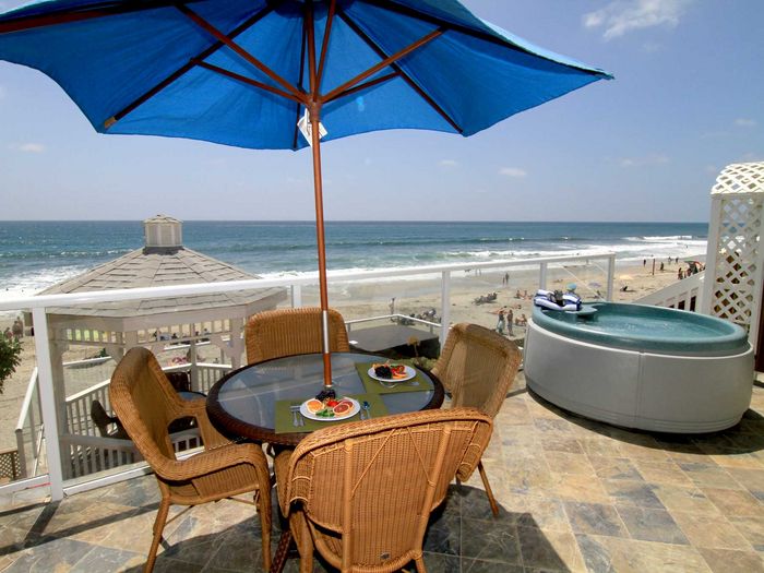 View C51033  Carlsbad Oceanfront